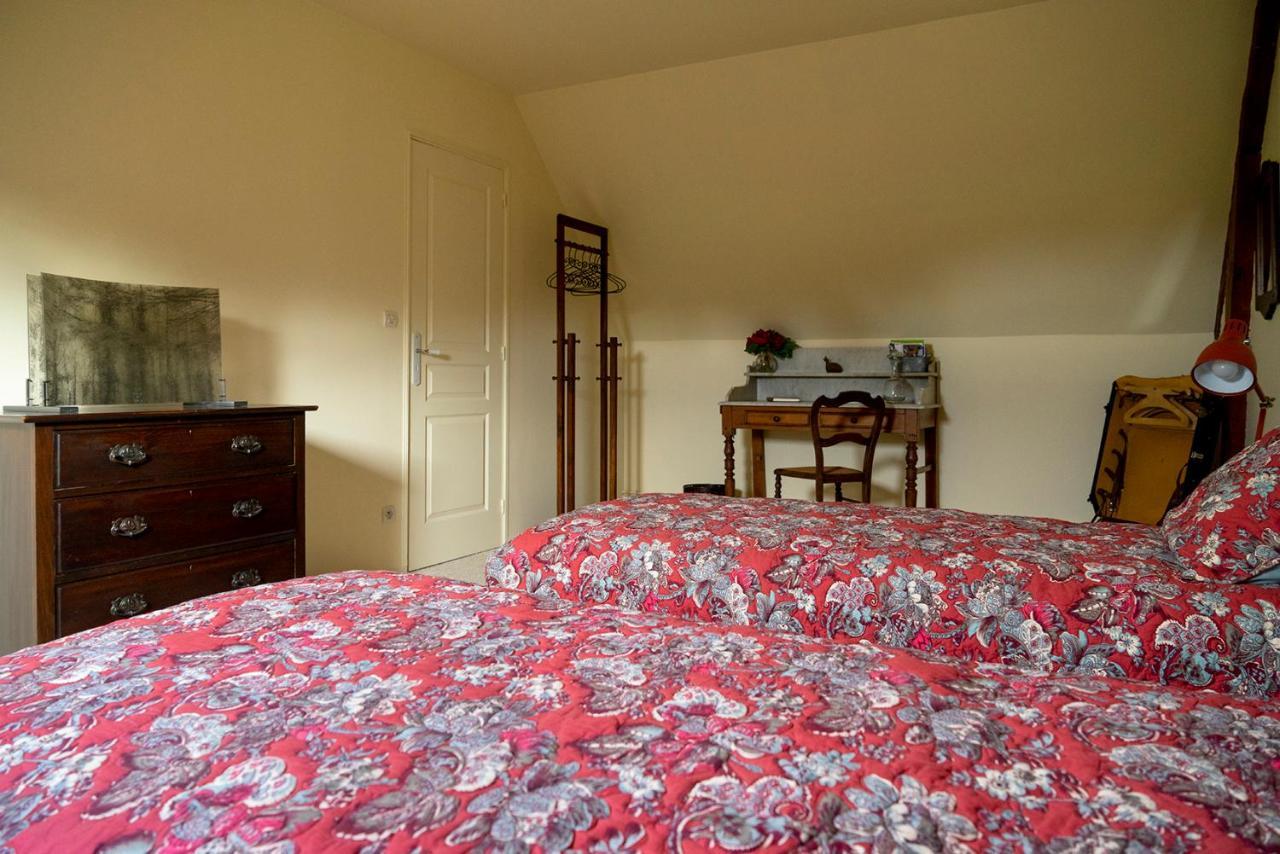 Chambre d'Hôtes chez Artiste Verrier, La Perrière - Perche Esterno foto